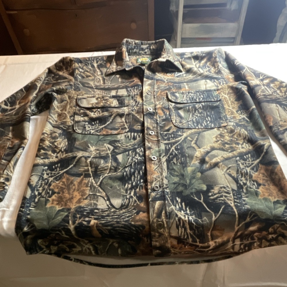 Cabela's Men's M Tall Camouflage‎ Button-Front Long Sleeve Cotton Blend Shirt